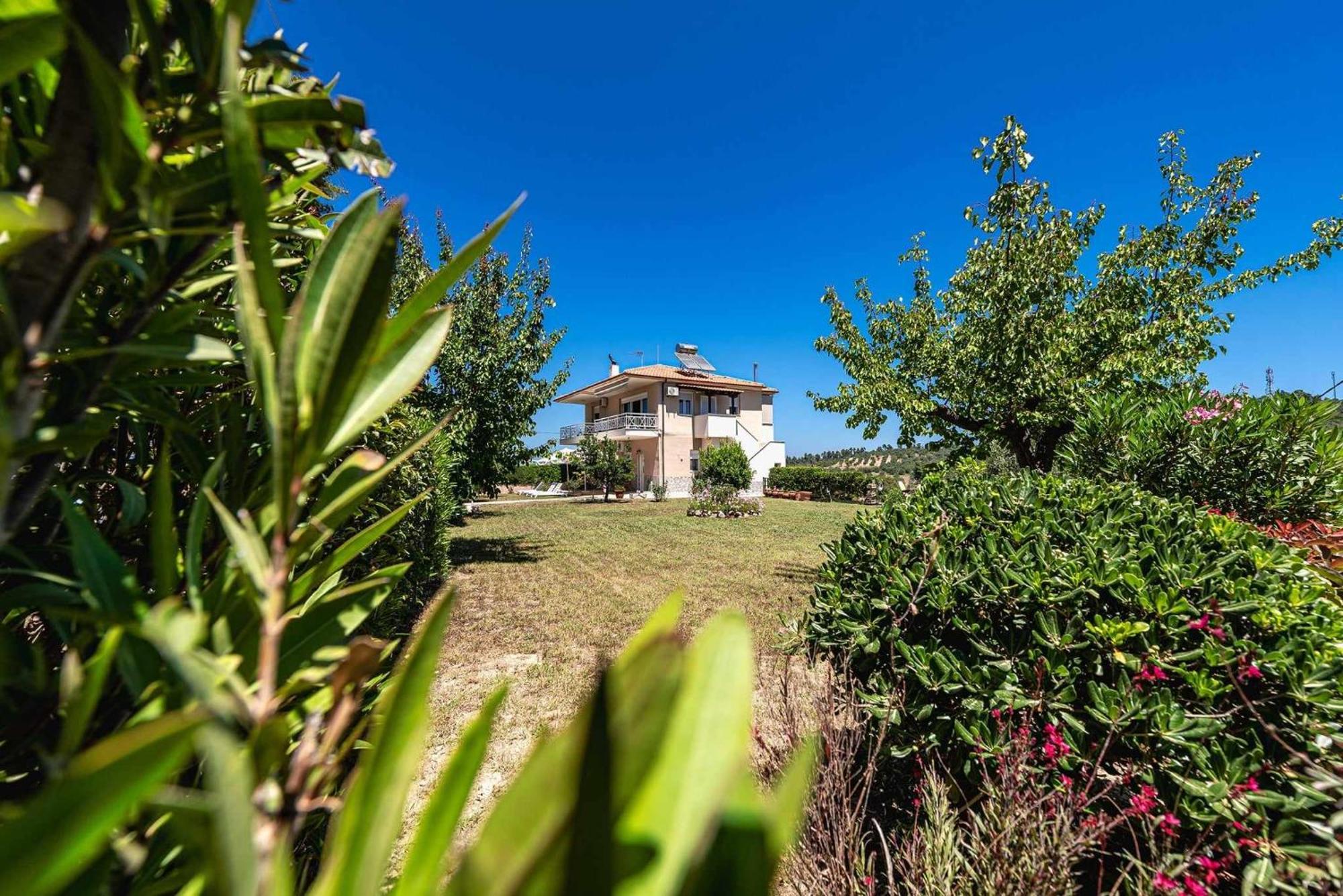 Alexandra'S Garden Paliouri Exterior foto