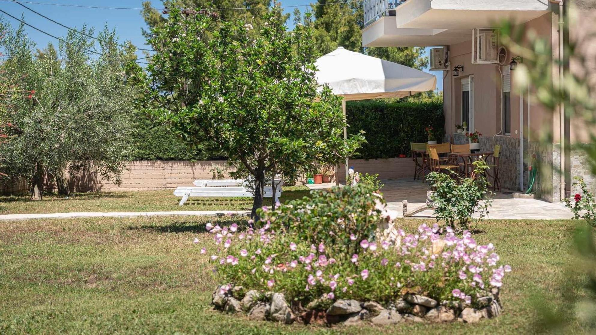 Alexandra'S Garden Paliouri Exterior foto